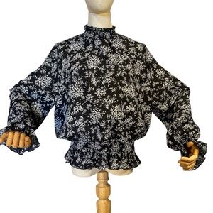 NWT Guilt Trip Black and White Blouse. Size XL